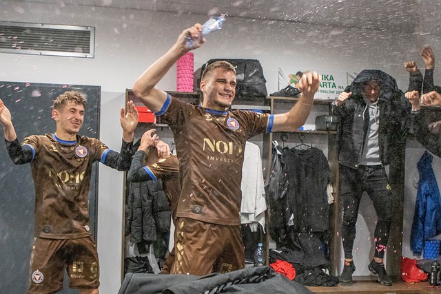 显然是经过 显然是经过